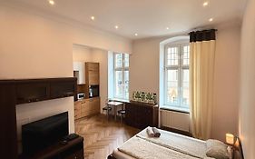 Apartament Szczytna Retro z klimatyzacją